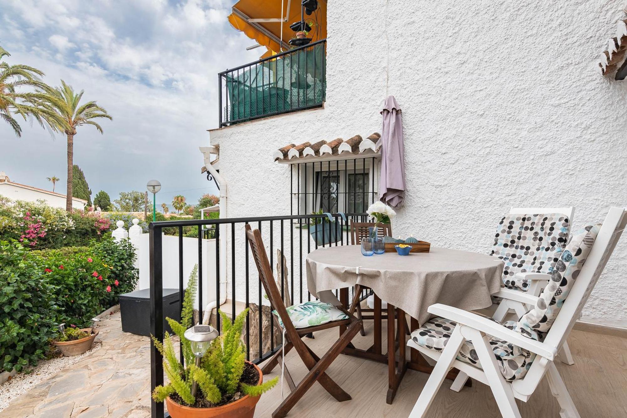 Апартаменты Casa Noah A 250M De La Playa Nuevo Ла-Кала-де-Михас Экстерьер фото